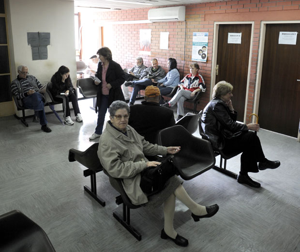 ВИРУСИ ГРИПА ХАРАЈУ РЕПУБЛИКОМ СРПСКОМ: Регистровано више од 1.500 оболелих! 